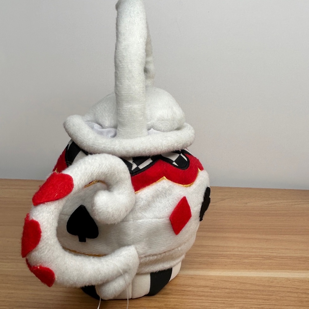 Spirit Halloween Tea Pot Purse Plush Red White Black Novelty Bag Hearts Spade - Picture 15 of 16